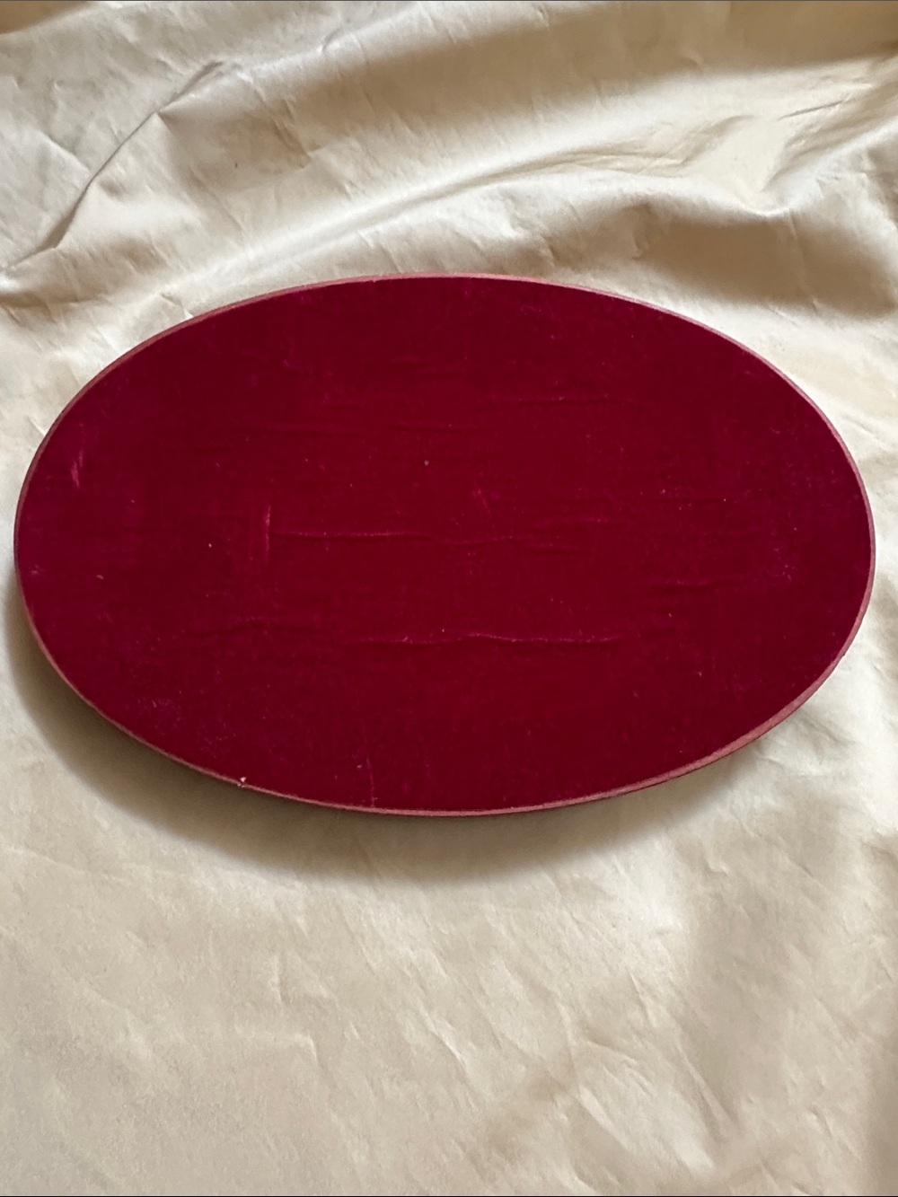 Oval Burgundy and Cream Jewelry Display Tray - Picture 4 of 4